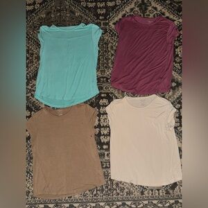 4x American Eagle Outfitters Short Sleeve Tops - Teal, Purple, Tan, Cream sz S